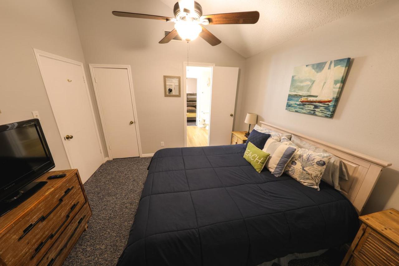 Beach Mode On! Galveston Exterior photo